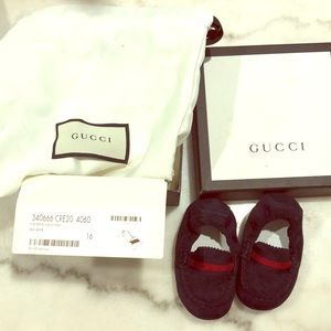 Gucci baby shoes